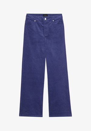 Pantaloni a gamba larga in corduroy viola con tasche anteriori, chiusura con bottone di metallo e una finitura in tessuto a coste testurizzato.