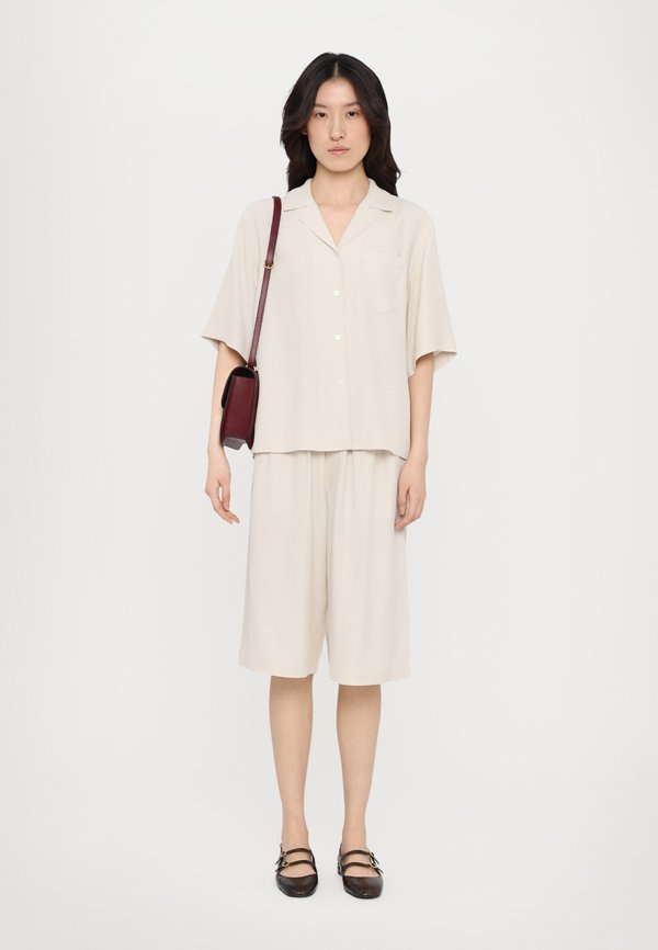 SHORT SLEEVE SHIRT - Button-down blouse - ivory3