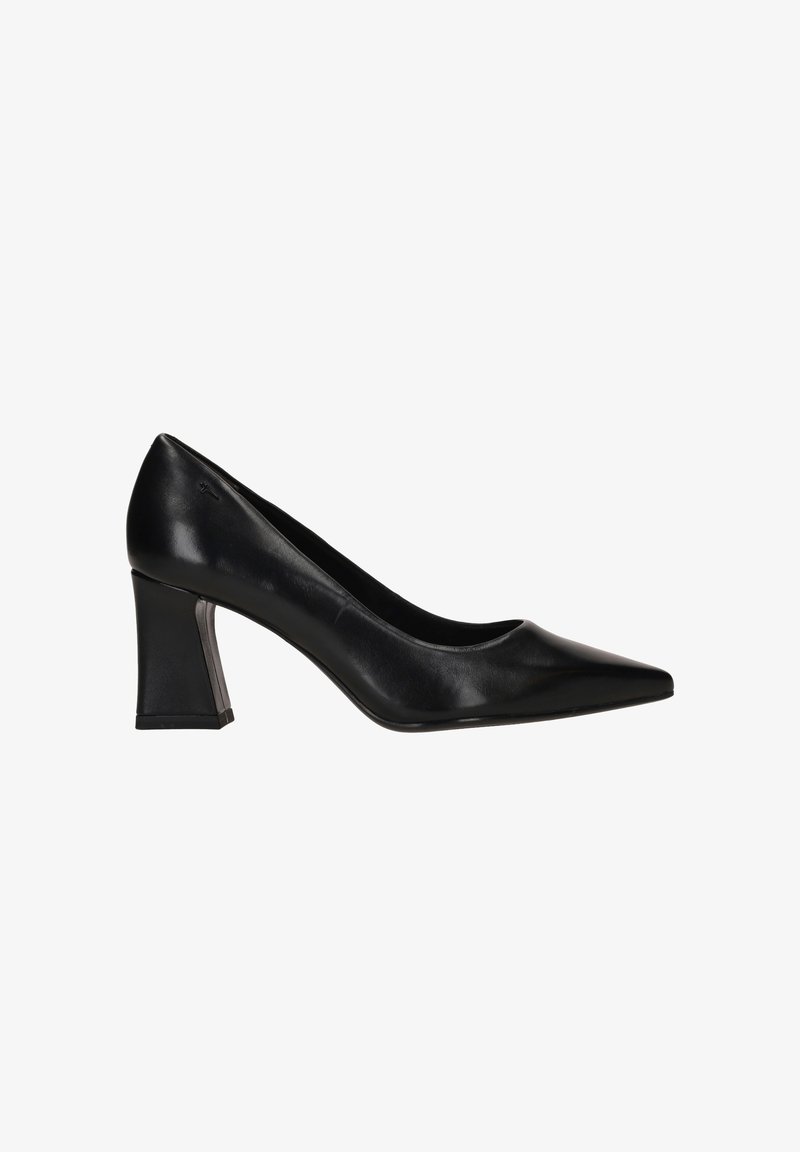 Sapatos bomba pretos em couro com bico pontudo e salto bloco. Textura suave, design elegante, detalhes mínimos e construção robusta.