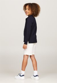 Tommy Hilfiger ESSENTIAL - Polosärk - desert sky