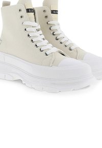 Blogger Botines con plataforma - beige