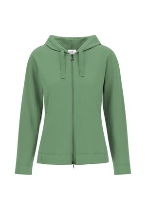 Sudadera verde con cremallera y capucha, hecha de tela lisa, con bolsillos delanteros y cordones ajustables en la capucha.