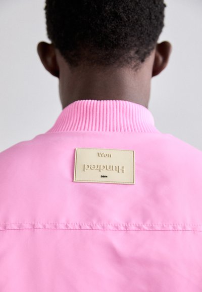 Won Hundred REYKJAVIK - Giubbotto Bomber - fuchsia pink