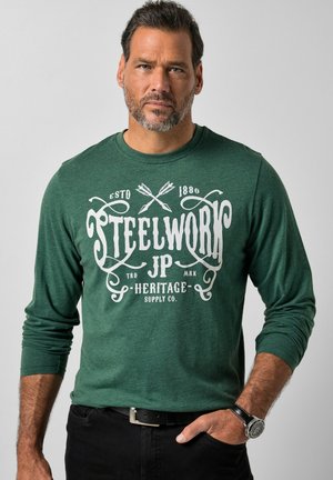 JP1880, LANGARMSHIRT, BRUSTPRINT, BIS 8 XL - Long-sleeved top - dark green
