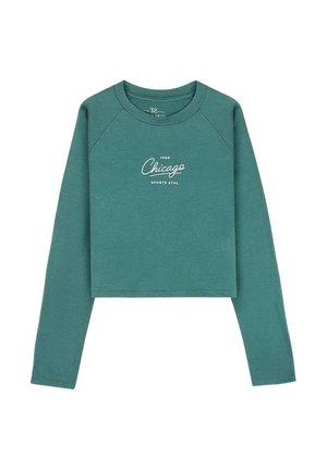 Sweat-shirt court à manches longues couleur sarcelle avec le texte "1989 Chicago Sports Athl." imprimé en blanc au centre devant.