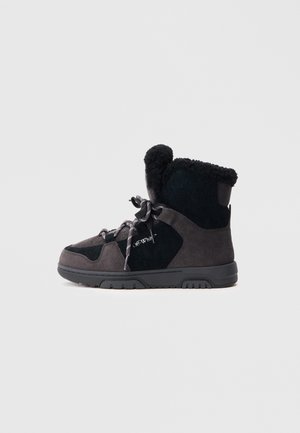 Talvesaapad - black/anthracite