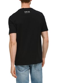 s.Oliver Camiseta estampada - schwarz