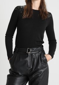 mint&berry Stickad tröja - black