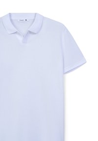 Polo shirt bianco a maniche corte realizzato in tessuto testurizzato, con colletto classico e una sottile apertura con logo ricamato. Taglia XL.