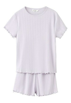 Svetlofialový rebrovaný top s krátkym rukávom a zodpovedajúce šortky so zvlnenými okrajmi na rukávoch, leme a šortkách.