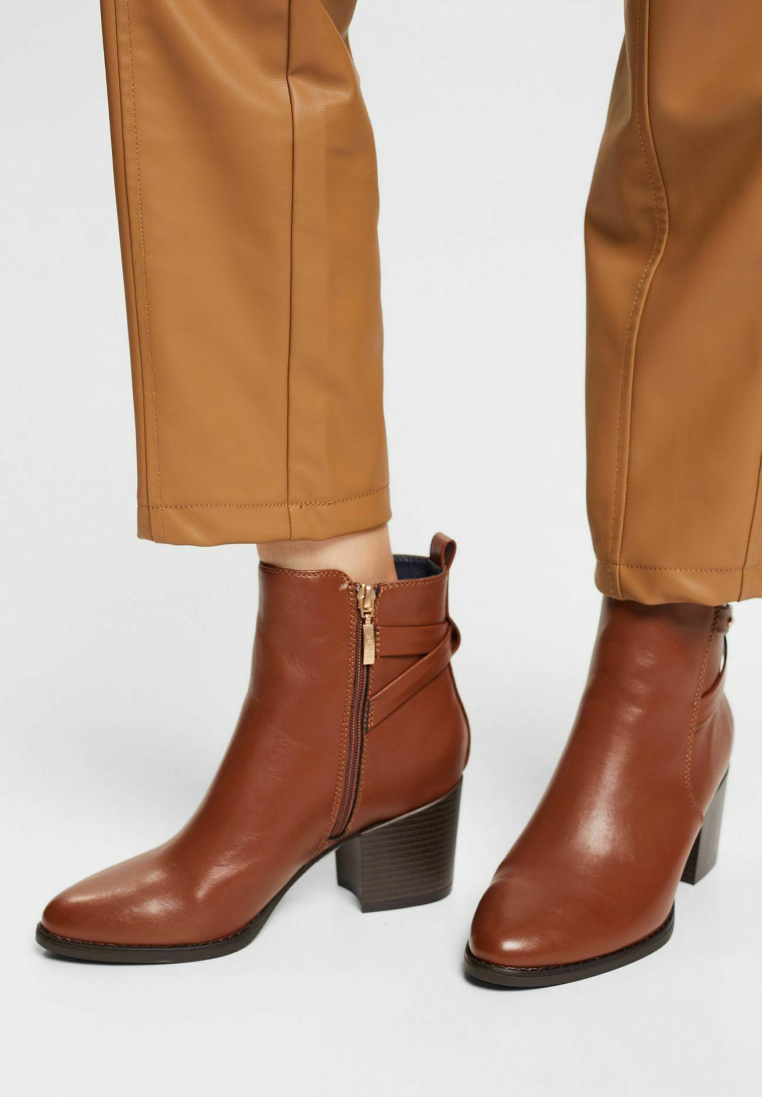 Esprit Ankle boots - caramel/cognac 