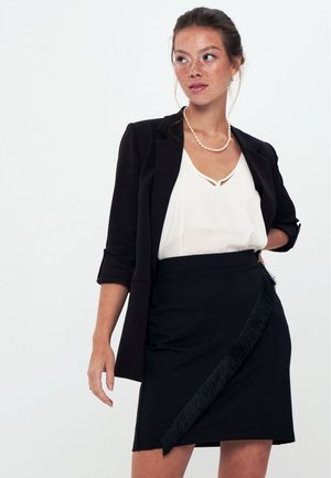 A-Linien-Rock - black