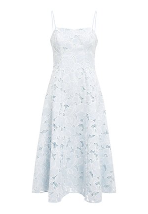 Forever New Petite, MILLIE EMBROIDERED MIDI - Vapaa-ajan mekko - soft blue