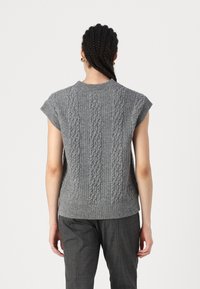 Selected Femme SLFELINA MARIE - Strukirani kaput - medium grey