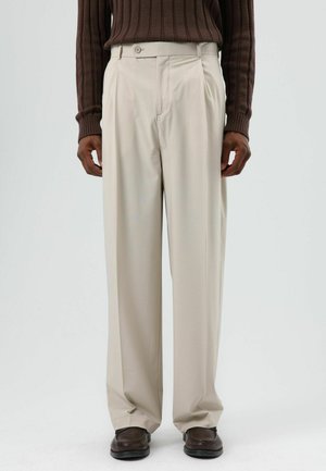 PLEATED WIDE-LEG - Pantalon classique - beige