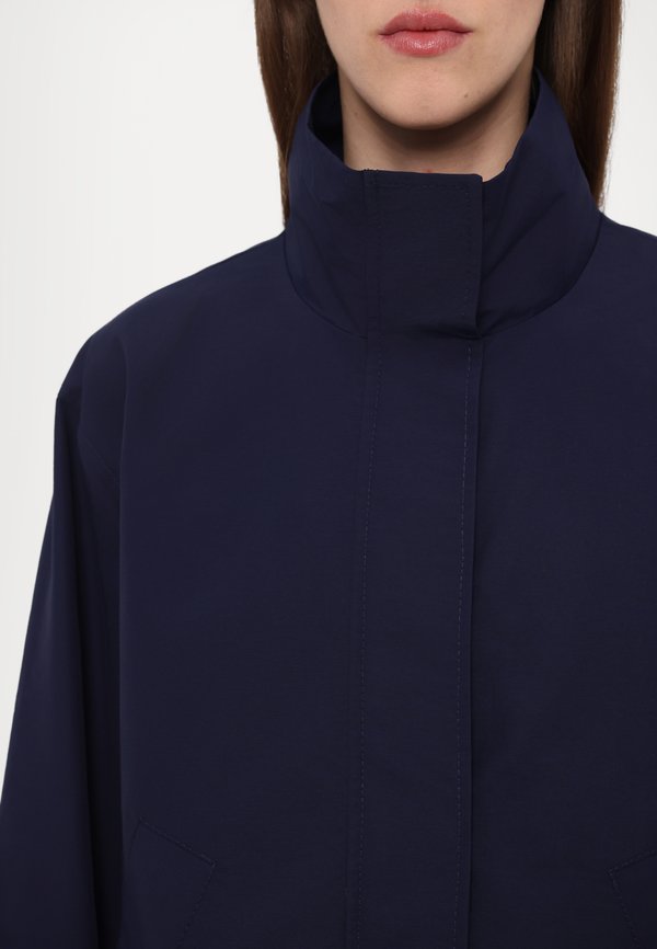 HUESCA - Light jacket3