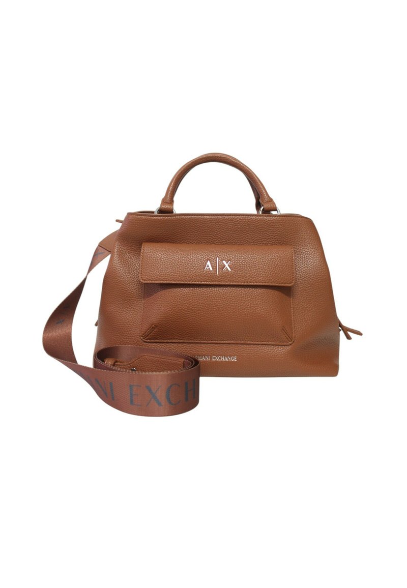 Borsa a tracolla in pelle marrone con una maniglia superiore e una tracolla rimovibile. Tasca frontale con patta e logo impresso sulla tracolla.