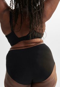 Female Engineering ABSORBENCY  - Menstrosor - black