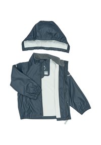 Chaqueta impermeable azul oscuro con capucha desmontable, forro gris claro y puños elásticos. Cuenta con cierres de botones a presión y cremallera para un ajuste seguro.