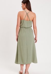 Cache Cache Robe de jour - vert