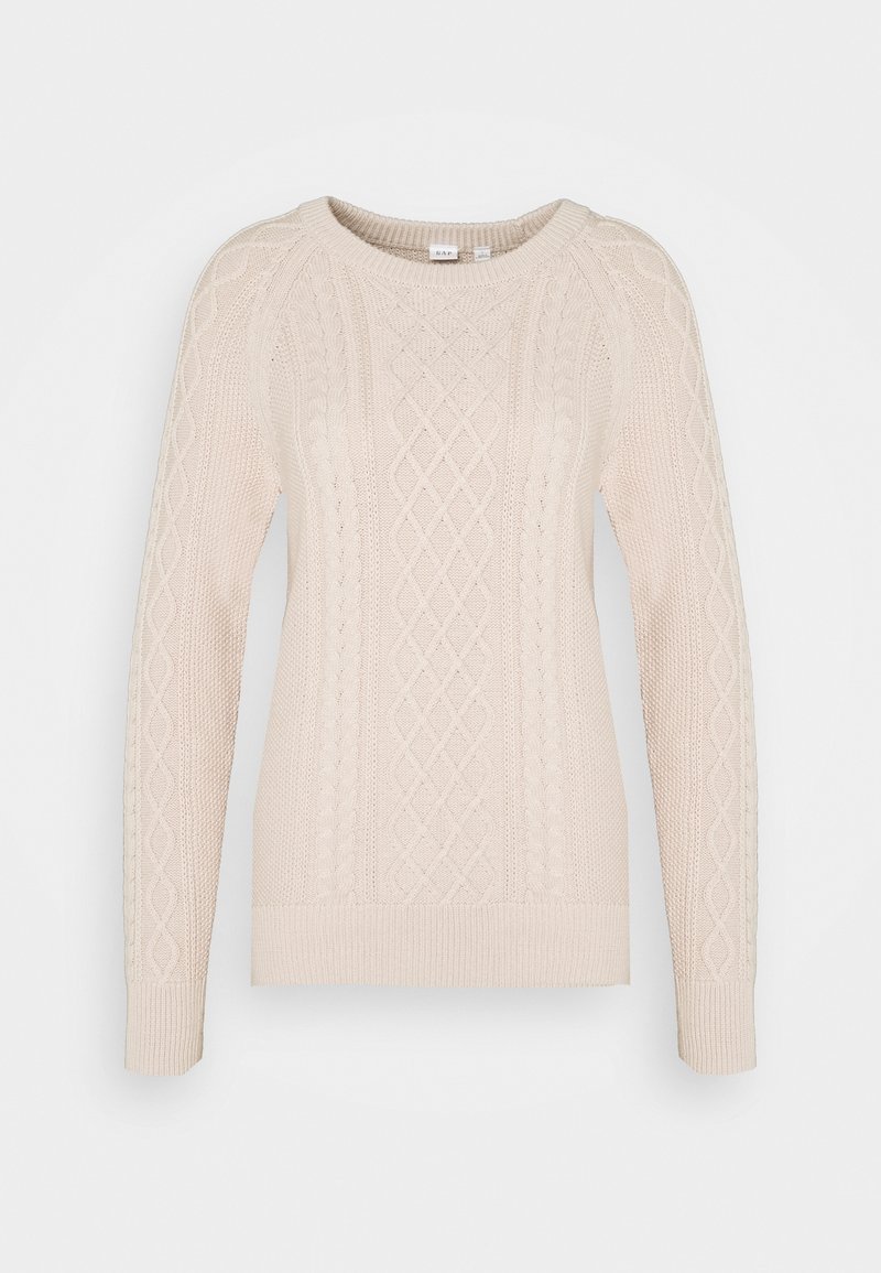 Pull en tricot beige avec un col rond, présentant un motif de câble texturé. Les manches longues et les bords côtelés offrent un aspect structuré.