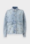 HETTIE SHACKET - Jachetă din denim - light indigo