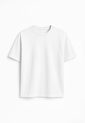 T-shirt blanc en coton avec des manches courtes, un col rond et une coupe décontractée. Texture lisse, sans motifs ni accents.