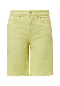 Jasnożółte szorty dżinsowe z klasycznym pięciokieszeniowym wzorem, metalowym zapięciem na guzik i gładką fakturą z żółtymi przeszyciami.