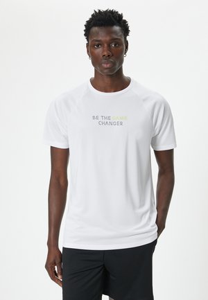 - T-shirt z nadrukiem