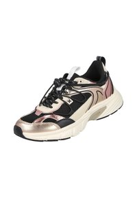 Zapatillas chunky con malla negra, superposiciones metálicas de oro rosa y beige, tira de agarre negra y suela texturizada blanca con acentos negros.