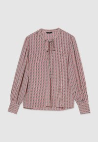 Blusa a maniche lunghe in rosso e blu navy con un motivo geometrico, chiusura a bottoni e un dettaglio collo legato. Tessuto morbido con vestibilità comoda.