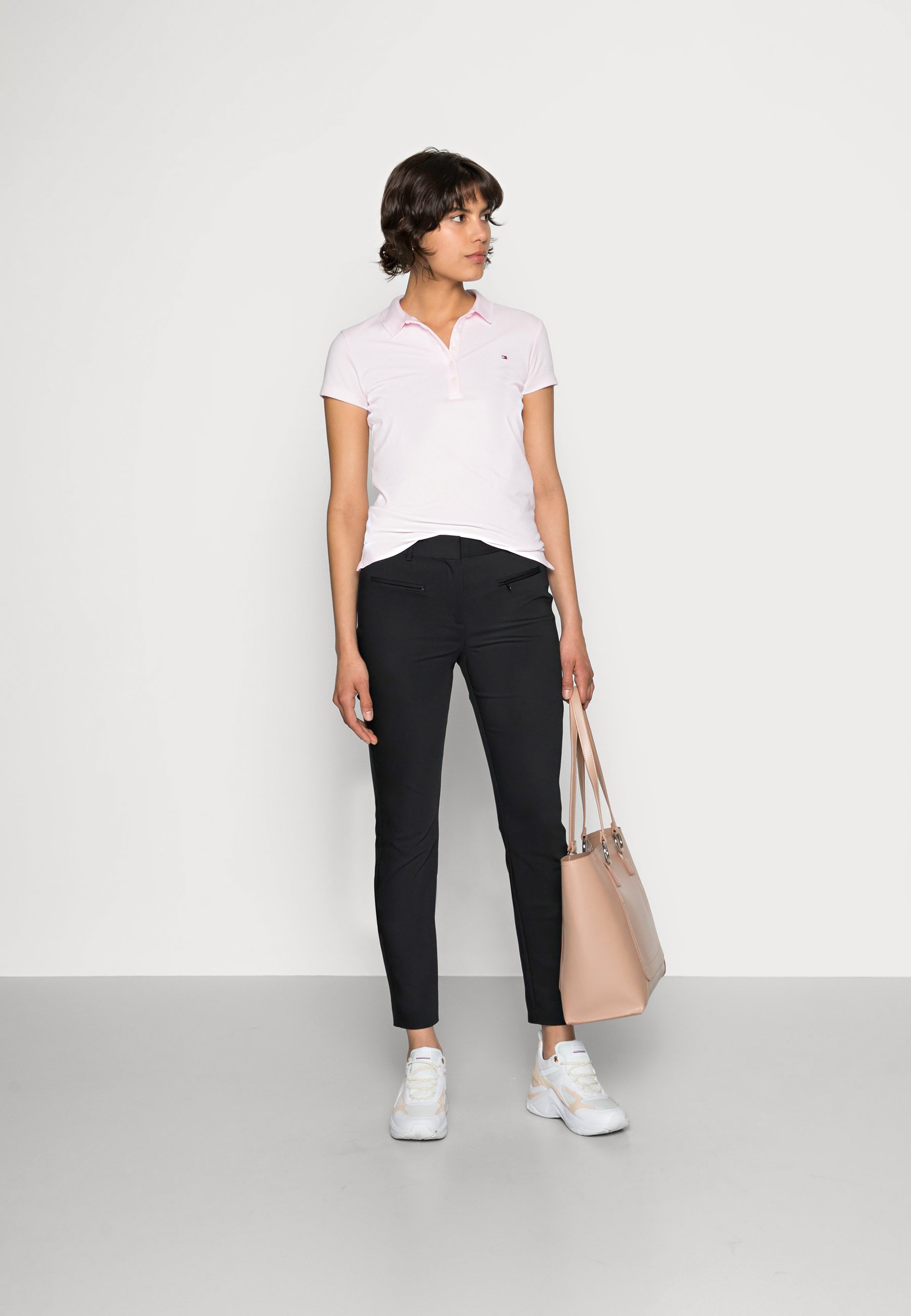 Damer HERITAGE SLIM FIT PANTS - Bukser Damer HERITAGE SLIM FIT PANTS - Bukser