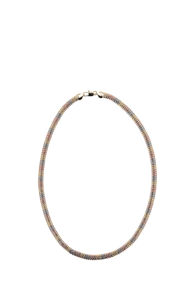Metal halskæde med sammenflettede strenge i guld, sølv og roseguld nuancer. Glat tekstur med en sikker lås.