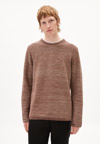ARMEDANGELS TOLAA - Strickpullover - deep brown sand stone
