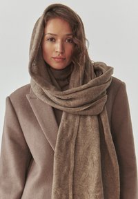 TATUUM FINIKA - Sall - dark beige