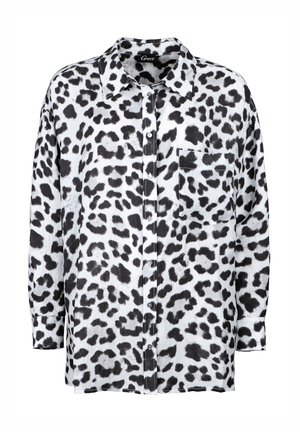 Weißes Hemd mit schwarzen Leopardenflecken, mit Kragen, langen Ärmeln und einer Tasche auf der linken Seite. Glatte Textur.