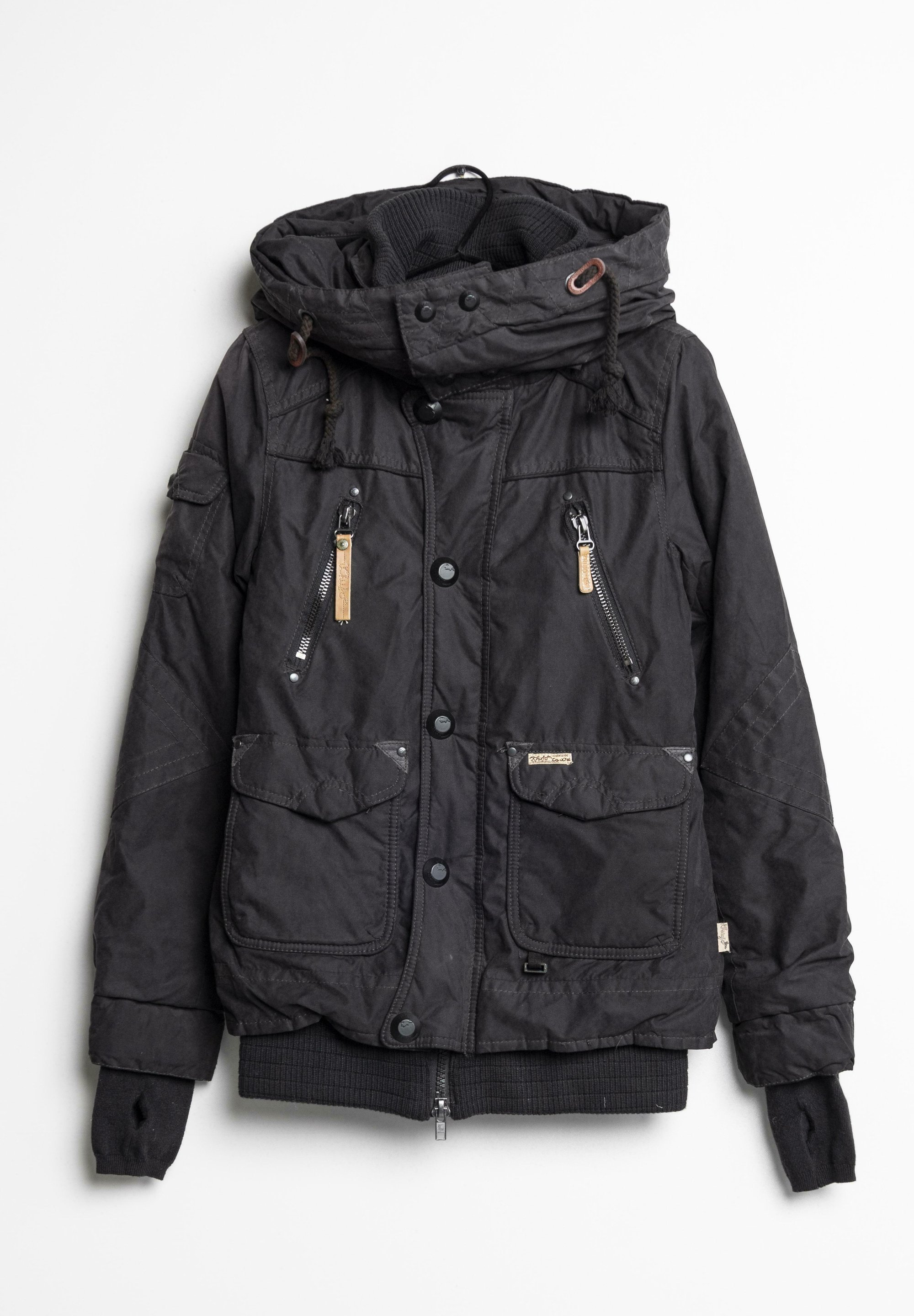 khujo Winter jacket black (Pre-owned) Zalando
