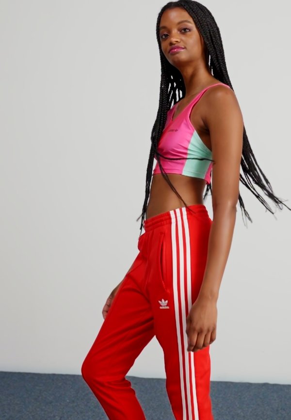 ADICOLOR SUPERSTAR TRACK - Tracksuit bottoms - better scarlet3