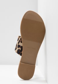 Call it Spring Muiltjes - brown