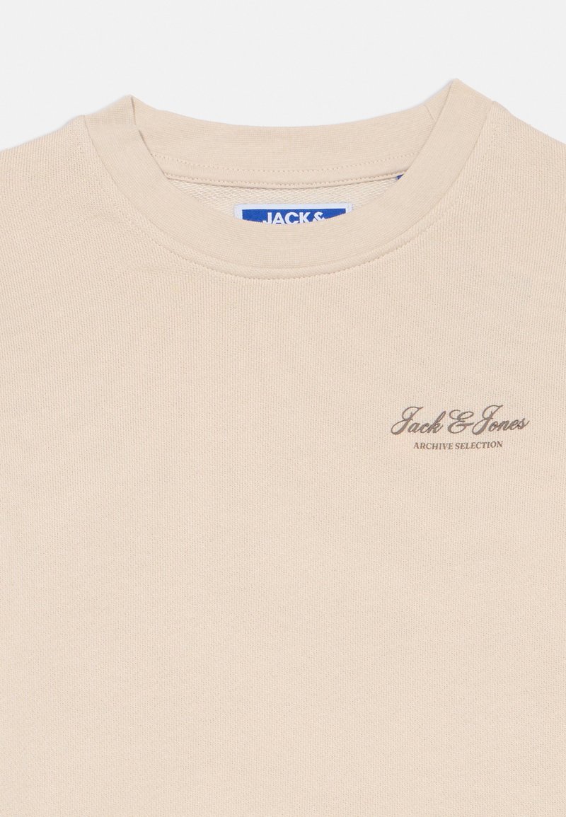 Jack & Jones Rundhalsshirt »JCODUST TEE SS CREW NECK NOOS« für