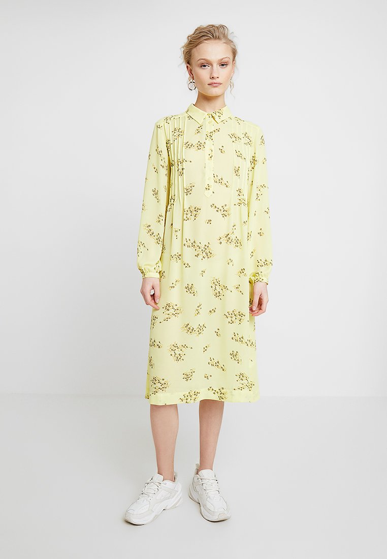 Samsøe Samsøe MUSA DRESS Skjortekjole yellow breeze Beige Samsøe Samsøe Skjorte Laury Shirt | ikkebutikk.no