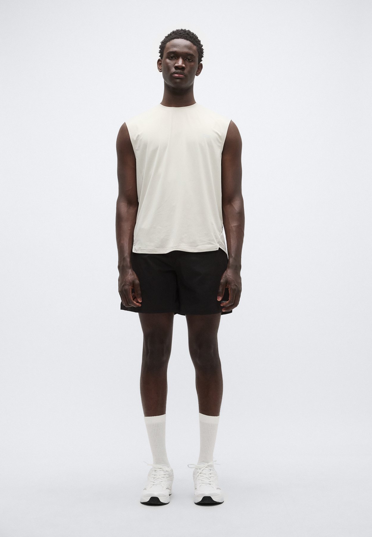 TRAINING SHORTS