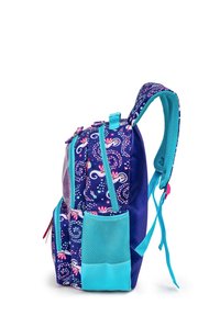 Marineblauer und türkisfarbener Rucksack mit Blumenmustern, mehreren Fächern, Netzfächern und gepolsterten Schultergurten. Rechteckige Form.