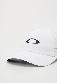 Oakley PERFORMANCE  - Sapka - white