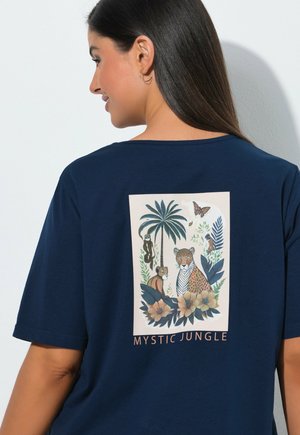 Ulla Popken, BIGSHIRT, TROPICAL-MOTIV, V-AUSSCHNITT, HALBARM - Vestido ligero - midnight blue