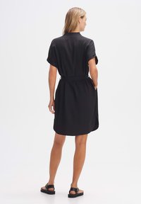 OPUS WOLDA - Abito a camicia - black
