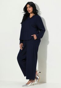 Ulla Popken ELASTIC WAIST   - Træningsbukser - navy blue