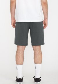 Volcom WALK FRICKIN CROSS SHRED STATIC - Short - stealth