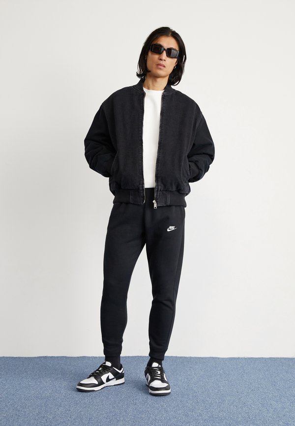 CLUB JGGR - Tracksuit bottoms4