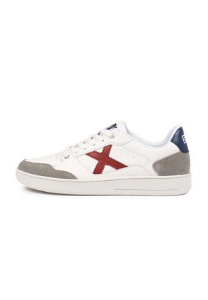 LEGIT - Zapatillas - red